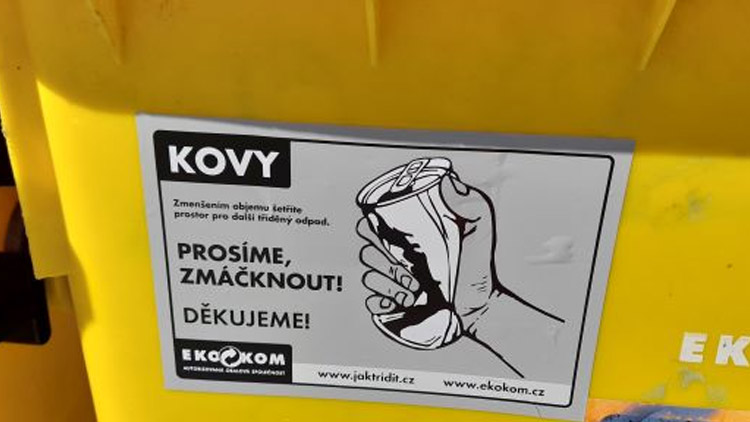 Kam s kovovým odpadem?