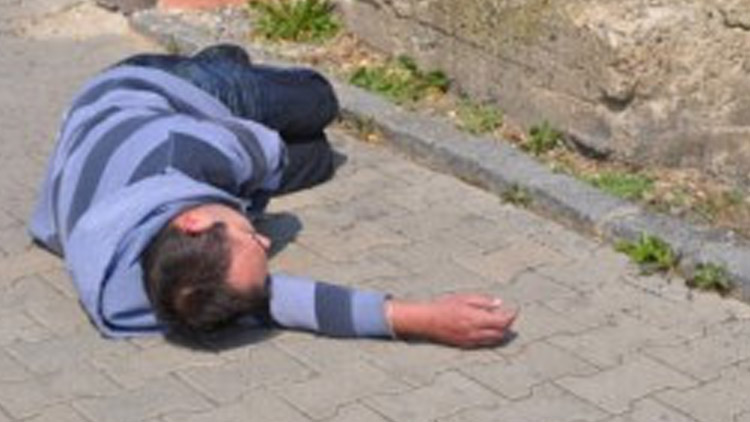 Lhostejnost na sídlišti