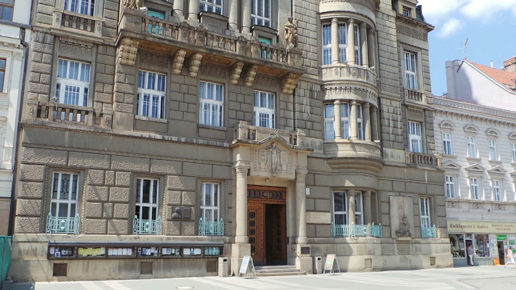 Ve čtvrtek bez „přestupků“