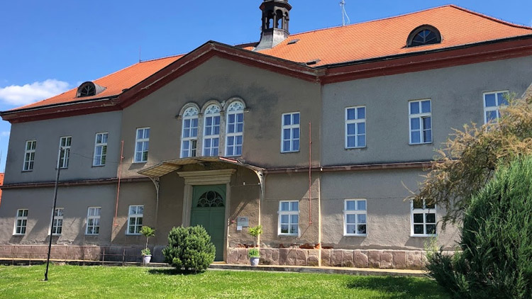 Sto let sociálních služeb ve Víceměřicích