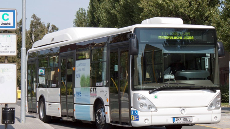 Na konci měsíce se opět rozjedou všechny autobusy