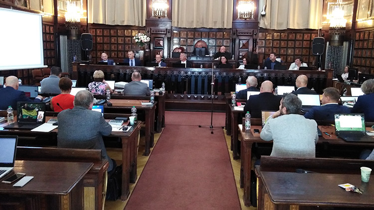 Zastupitelstvo i rada během jediného dne!