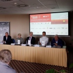 21 Tiskovka05 21 Tiskovka05